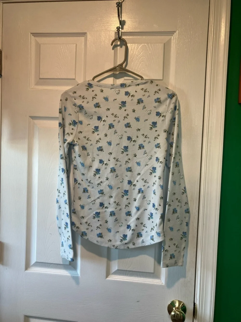 Lucky brand small waffle weave thermal blue white floral top cottagecore